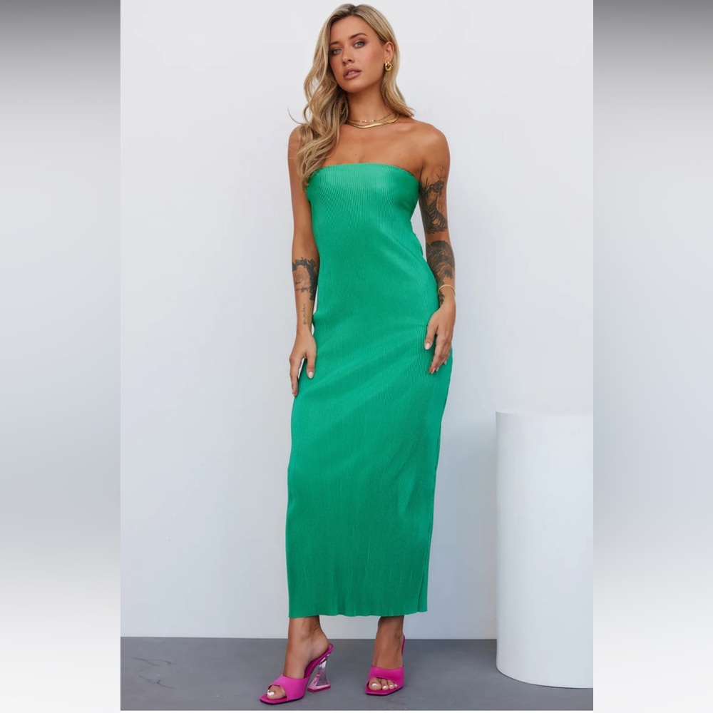 Hello Molly Green Strapless Maxi Dress